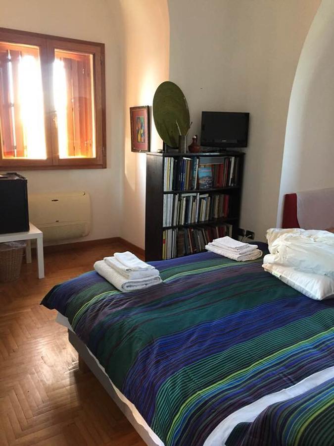 La Torre Di Ro Bed & Breakfast Наполи Екстериор снимка
